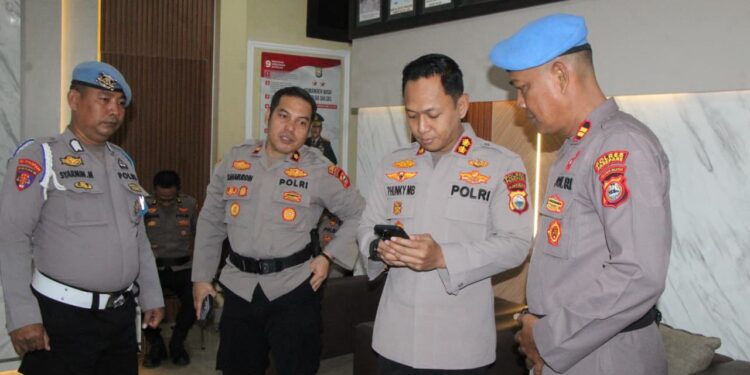 Kapolres Parepare Pimpin Sidak HP PJU, Cek Jejak Judi Online dan Pinjol
