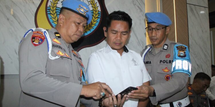 Kapolres Parepare Pimpin Sidak HP PJU, Cek Jejak Judi Online dan Pinjol