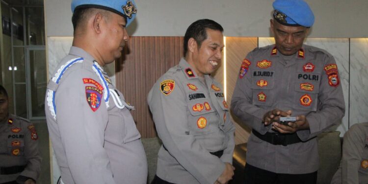 Kapolres Parepare Pimpin Sidak HP PJU, Cek Jejak Judi Online dan Pinjol