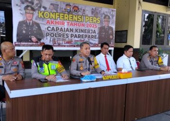 Konferensi Pers Akhir Tahun, Polres Parepare Paparkan Capaian Penanganan Korupsi hingga Narkotika