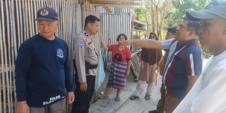 Bhabinkamtibmas Kelurahan Lumpue Mediasi Sengketa Batas Tanah, Kapolsek Bacukiki: Serahkan ke BPN Jika Tak Ada Titik Temu
