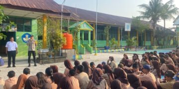 Polres Parepare Edukasi Pelajar SMP 9, Ancaman di Sekolah dan Dunia Maya Disorot