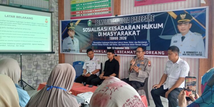 Sosialisasi Kesadaran Hukum, Polres Parepare Ingatkan Warga Lakessi soal Bahaya Judi Online dan Narkoba