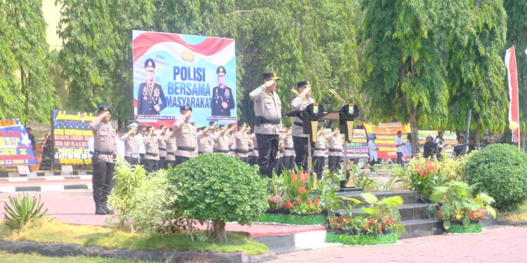 Polda Sulsel Gelar Upacara Serah Terima Pataka Pallawa Lipu, Simbol Pergantian Kepemimpinan