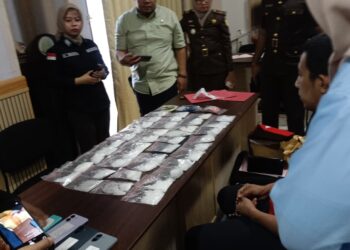 Berkas P21, Satresnarkoba Parepare Serahkan 4 Tersangka dengan Barang Bukti 40 Kg Sabu