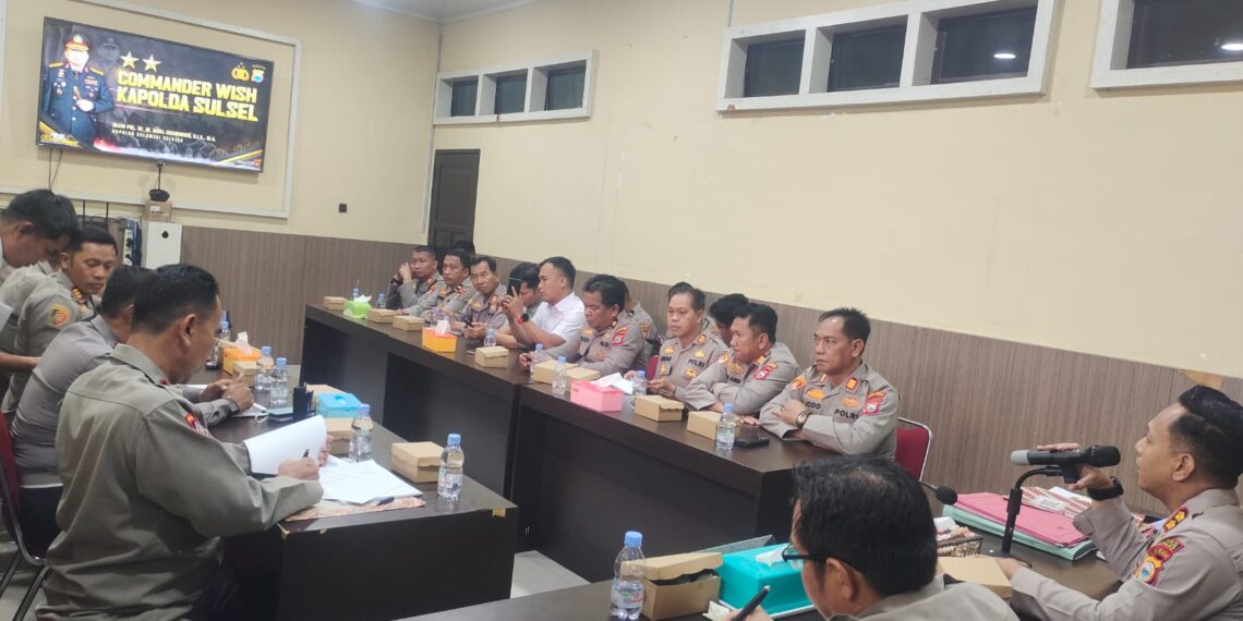 Kapolres Parepare Targetkan Layanan 110 dan SPKT Lebih Ramah, Kawal 8 Program Prioritas Kapolri
